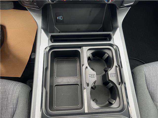 2025 Ford F-350 XLT (Stk: 25T2858) in Pincher Creek - Image 31 of 39