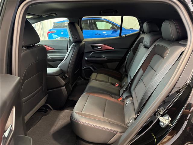 2025 Chevrolet Equinox EV RS (Stk: 13956) in Roblin - Image 4 of 9