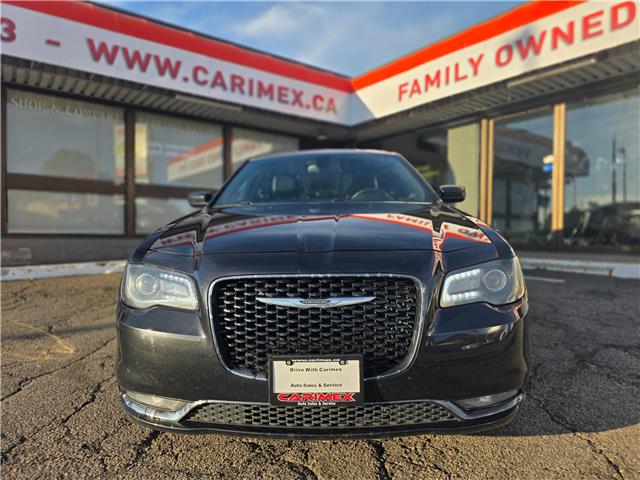 2015 Chrysler 300 S (Stk: 2507380) in Waterloo - Image 8 of 27