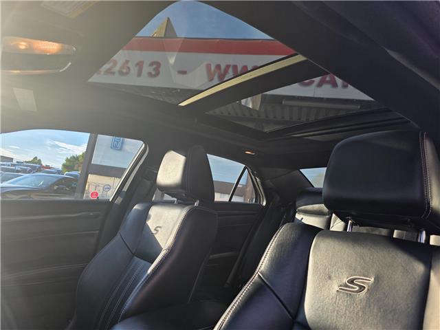2015 Chrysler 300 S (Stk: 2507380) in Waterloo - Image 14 of 27
