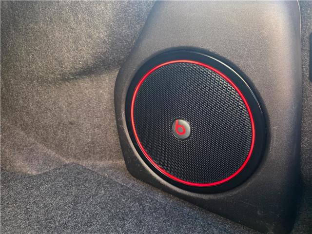 2015 Chrysler 300 S (Stk: 2507380) in Waterloo - Image 25 of 27