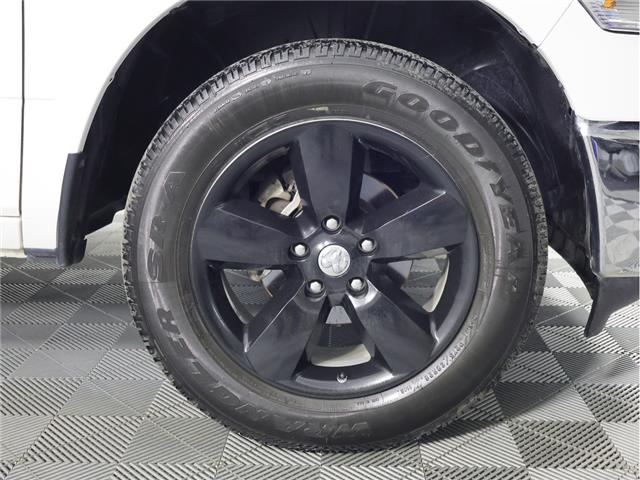 2023 RAM 1500 Classic SLT (Stk: B20076) in Calgary - Image 4 of 21 2023 RAM 1500 Classic SLT (Stk: B20076) in Calgary - Image 4 of 21