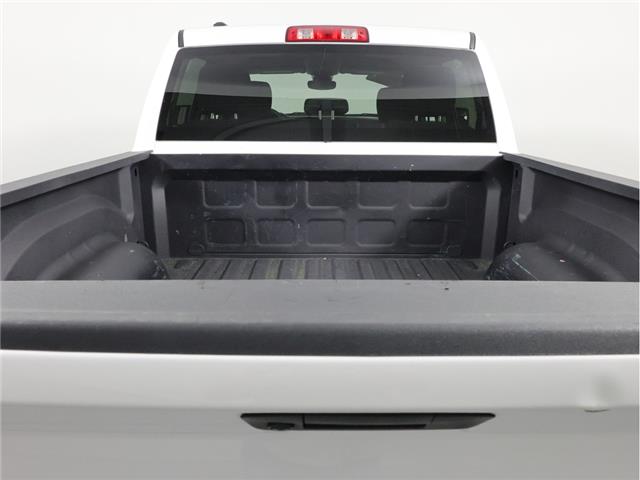 2023 RAM 1500 Classic SLT (Stk: B20076) in Calgary - Image 8 of 21 2023 RAM 1500 Classic SLT (Stk: B20076) in Calgary - Image 8 of 21