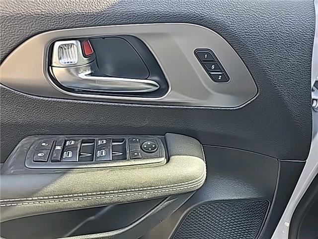 2026 Chrysler Pacifica Select (Stk: 26003) in New Hamburg - Image 14 of 17