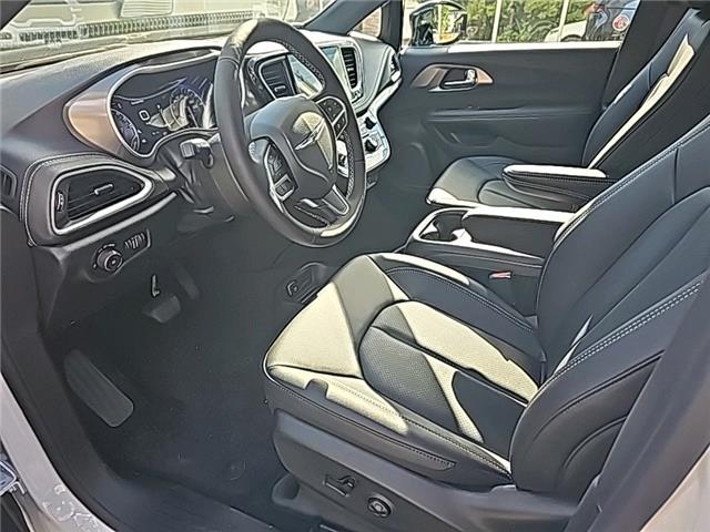 2026 Chrysler Pacifica Select (Stk: 26003) in New Hamburg - Image 15 of 17