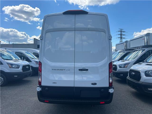 2025 Ford Transit-250 Cargo Base (Stk: 2506300) in Ottawa - Image 5 of 17