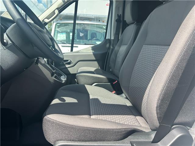 2025 Ford Transit-250 Cargo Base (Stk: 2506300) in Ottawa - Image 10 of 17
