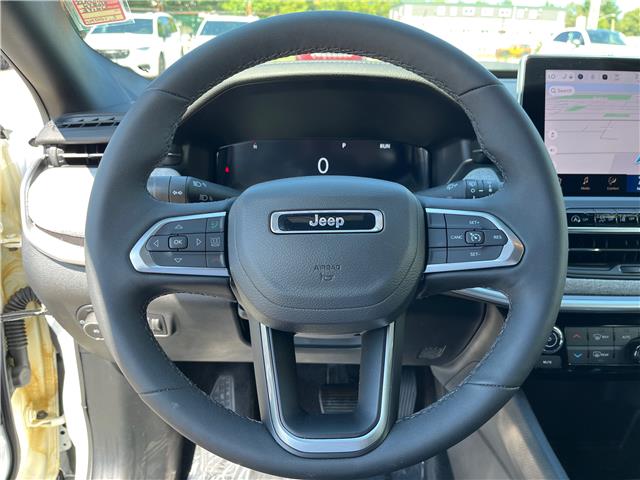 2025 Jeep Compass North (Stk: 23-046A) in Sarnia - Image 12 of 18