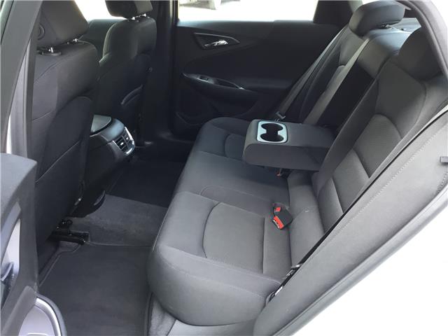 2025 Chevrolet Malibu 1LT (Stk: S2712) in Cornwall - Image 14 of 27