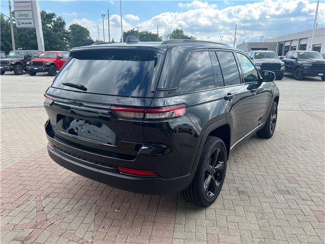 2025 Jeep Grand Cherokee Laredo (Stk: 5T86) in Blenheim - Image 7 of 30