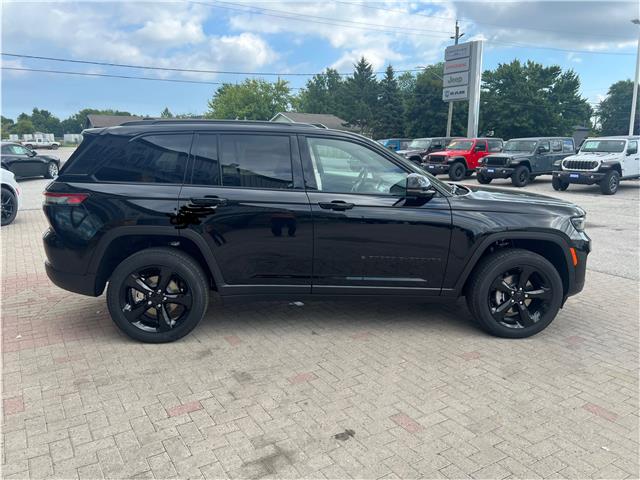 2025 Jeep Grand Cherokee Laredo (Stk: 5T86) in Blenheim - Image 8 of 30