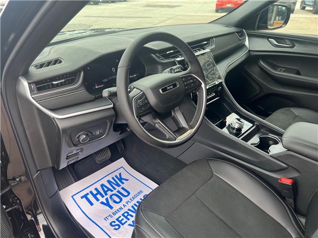 2025 Jeep Grand Cherokee Laredo (Stk: 5T86) in Blenheim - Image 13 of 30