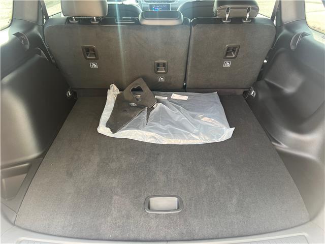 2025 Jeep Grand Cherokee Laredo (Stk: 5T89) in Blenheim - Image 5 of 29