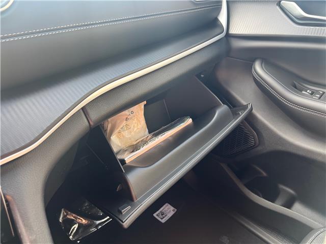 2025 Jeep Grand Cherokee Laredo (Stk: 5T89) in Blenheim - Image 26 of 29