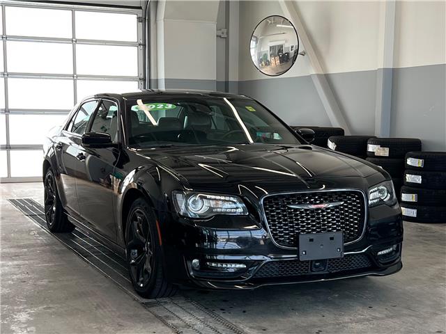 2023 Chrysler 300 S (Stk: V3157) in Prince Albert - Image 3 of 14 2023 Chrysler 300 S (Stk: V3157) in Prince Albert - Image 3 of 14