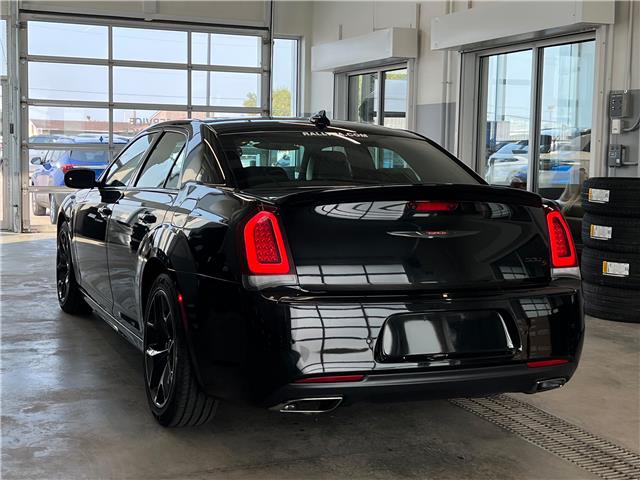 2023 Chrysler 300 S (Stk: V3157) in Prince Albert - Image 11 of 14 2023 Chrysler 300 S (Stk: V3157) in Prince Albert - Image 11 of 14