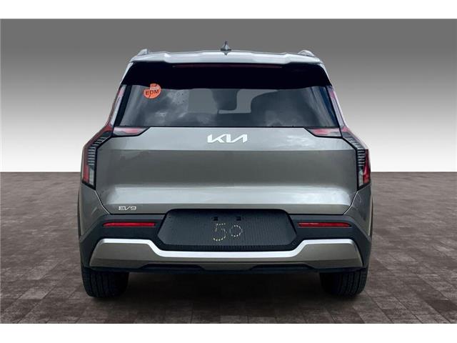 2026 Kia EV9 Land (Stk: TEV99158) in Sherwood Park - Image 4 of 14