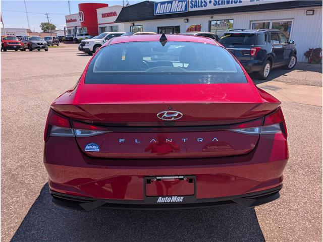 2022 Hyundai Elantra Preferred w/Sun & Tech Pkg (Stk: B1864) in Sarnia - Image 6 of 27