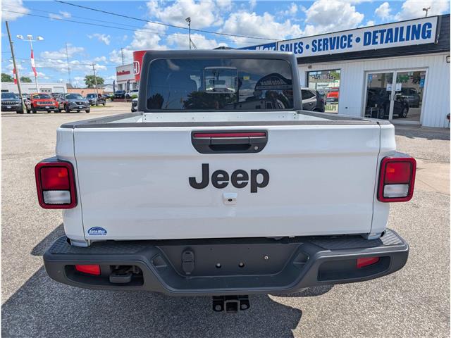 2022 Jeep Gladiator Sport S (Stk: B1865) in Sarnia - Image 7 of 26