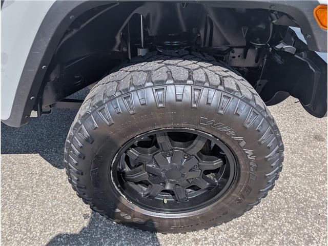 2022 Jeep Gladiator Sport S (Stk: B1865) in Sarnia - Image 12 of 26