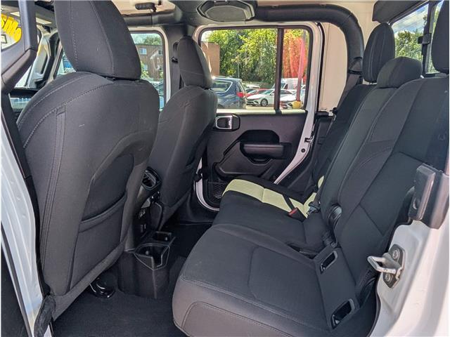 2022 Jeep Gladiator Sport S (Stk: B1865) in Sarnia - Image 25 of 26