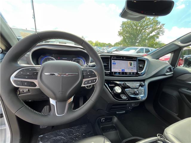 2026 Chrysler Pacifica Select (Stk: 26-119) in Sarnia - Image 11 of 29
