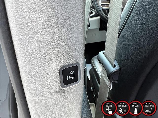2022 Chrysler Pacifica Hybrid Touring-L (Stk: P5037) in Saint-Léonard - Image 12 of 22