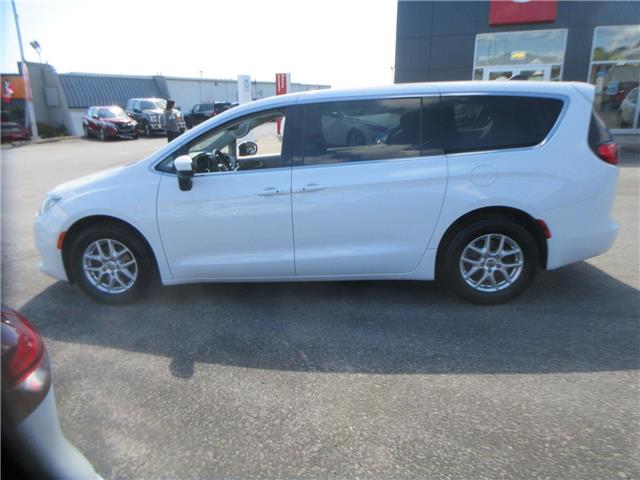 2022 Chrysler Grand Caravan SXT (Stk: P6192) in Peterborough - Image 2 of 33