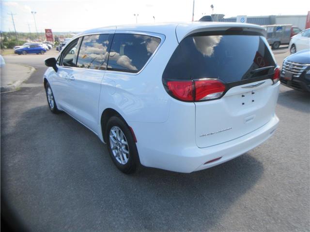 2022 Chrysler Grand Caravan SXT (Stk: P6192) in Peterborough - Image 3 of 33
