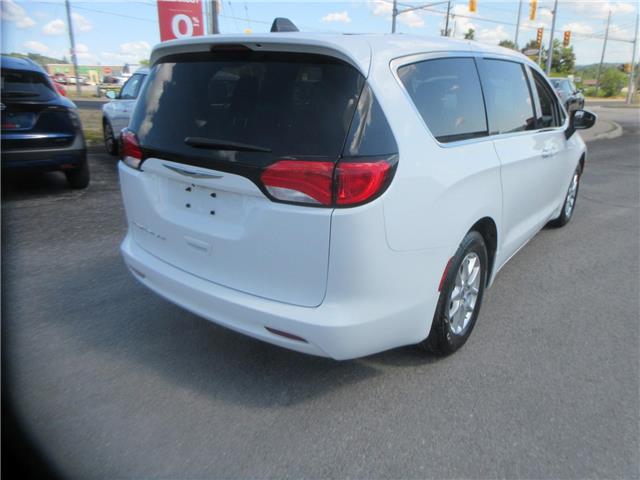 2022 Chrysler Grand Caravan SXT (Stk: P6192) in Peterborough - Image 7 of 33