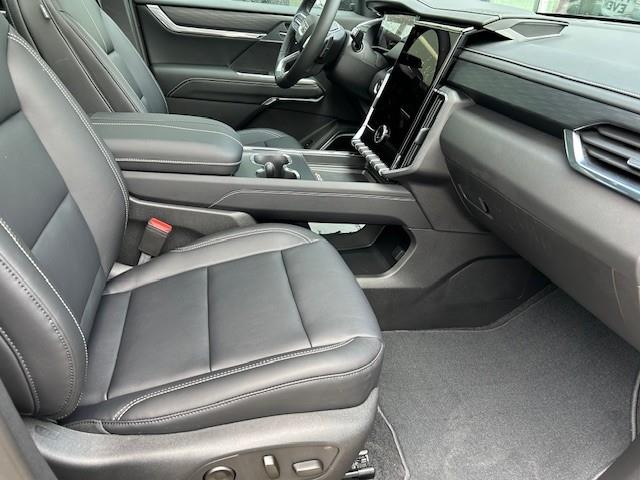 2026 GMC Acadia Elevation (Stk: 26010) in Moosomin - Image 2 of 12