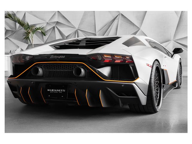 2022 Lamborghini Ultimae  in Woodbridge - Image 14 of 58