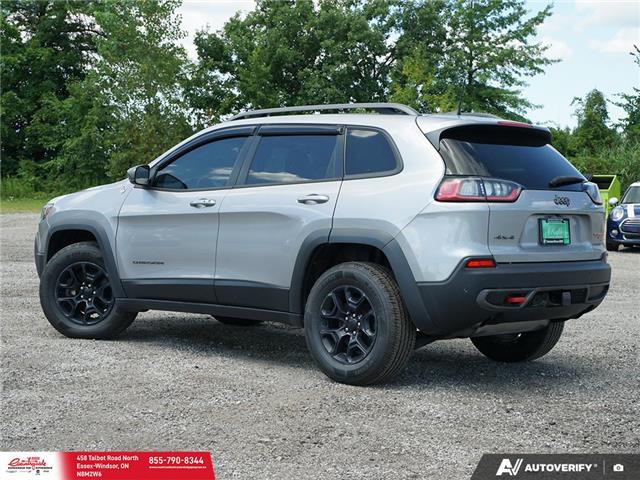 2020 Jeep Cherokee Trailhawk (Stk: 62489) in Essex-Windsor - Image 4 of 31