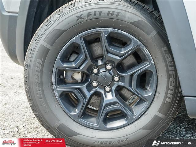 2020 Jeep Cherokee Trailhawk (Stk: 62489) in Essex-Windsor - Image 7 of 31