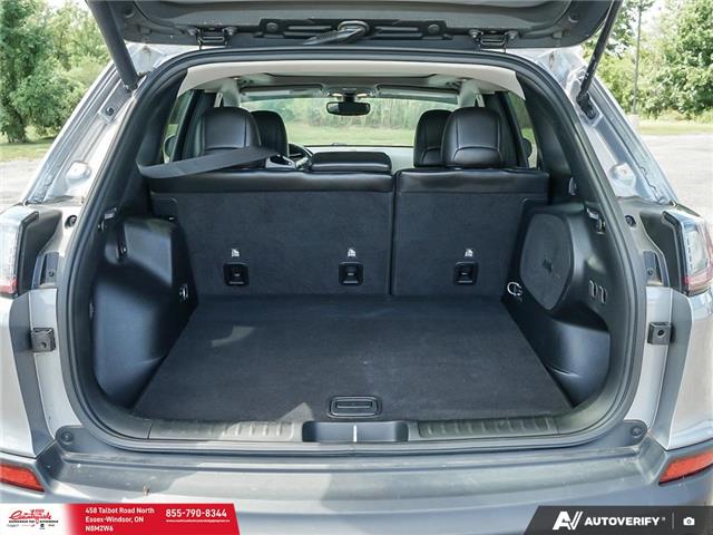 2020 Jeep Cherokee Trailhawk (Stk: 62489) in Essex-Windsor - Image 13 of 31