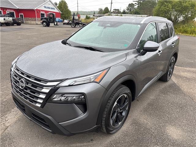 2024 Nissan Rogue SV Moonroof (Stk: 24555A) in Oak Bay - Image 3 of 8
