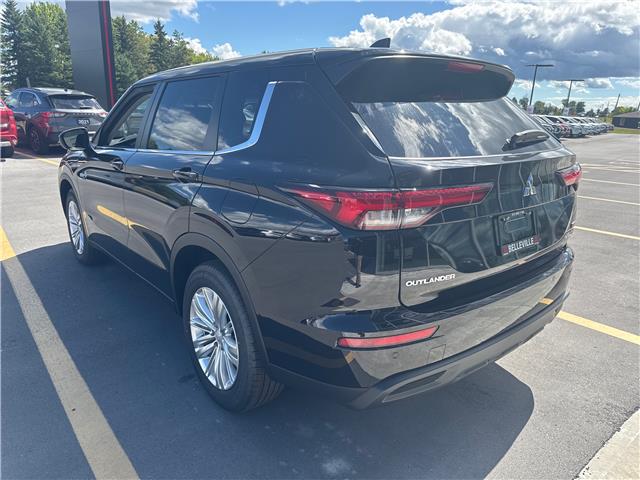 2025 Mitsubishi Outlander PHEV ES (Stk: M5295) in BELLEVILLE - Image 4 of 7