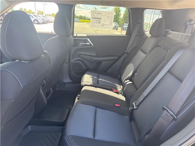 2025 Mitsubishi Outlander PHEV ES (Stk: M5295) in BELLEVILLE - Image 6 of 7