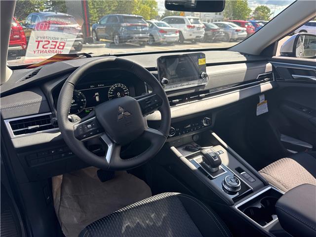 2025 Mitsubishi Outlander PHEV ES (Stk: M5294) in BELLEVILLE - Image 5 of 7