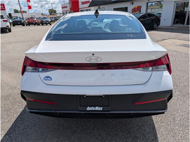 2024 Hyundai Elantra ESSENTIAL (Stk: B1870) in Sarnia - Image 6 of 8