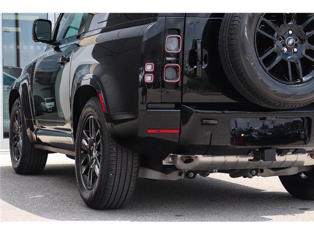 2023 Land Rover Defender X (Stk: D913402) in London - Image 12 of 37
