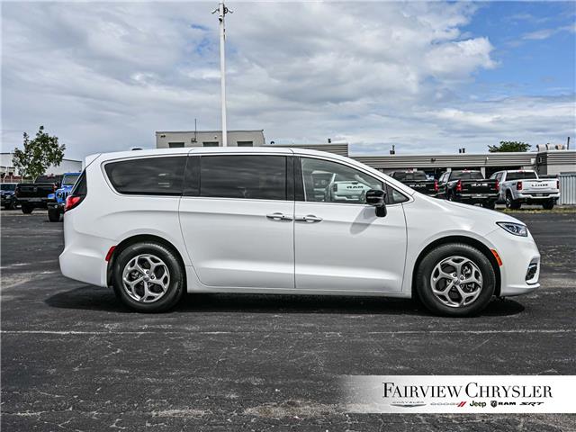 2024 Chrysler Pacifica Limited (Stk: U21249) in Burlington - Image 12 of 36