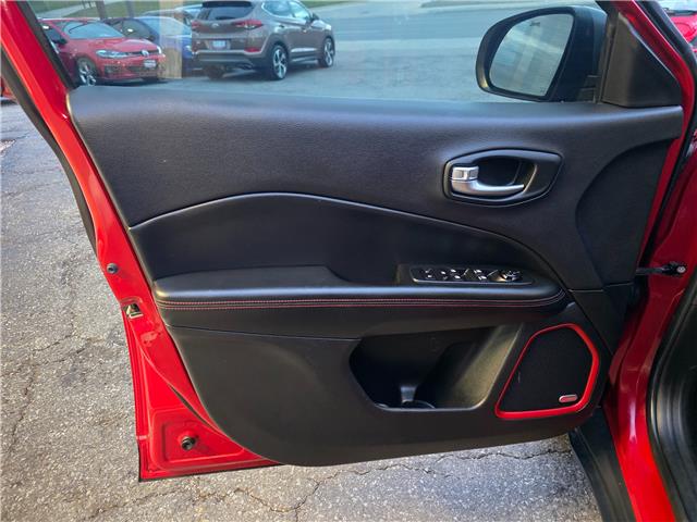 2018 Jeep Compass Trailhawk (Stk: 2508447) in Waterloo - Image 10 of 26