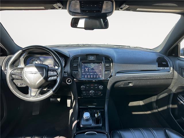 2022 Chrysler 300 S (Stk: P40212C) in Saskatoon - Image 9 of 15