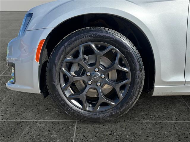 2022 Chrysler 300 S (Stk: P40212C) in Saskatoon - Image 15 of 15
