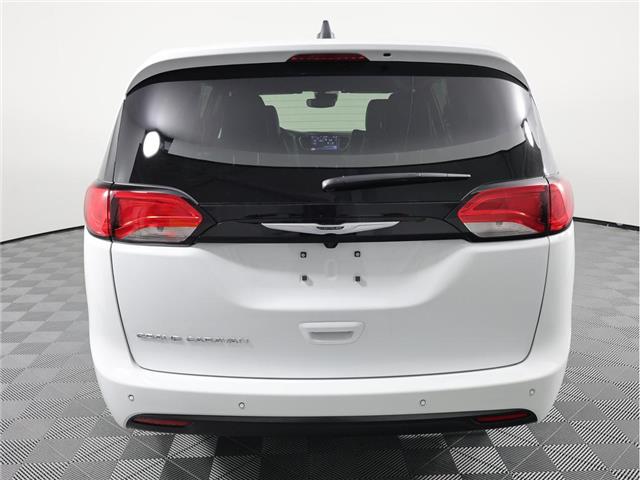 2026 Chrysler Grand Caravan SXT (Stk: 26T013) in Calgary - Image 7 of 19