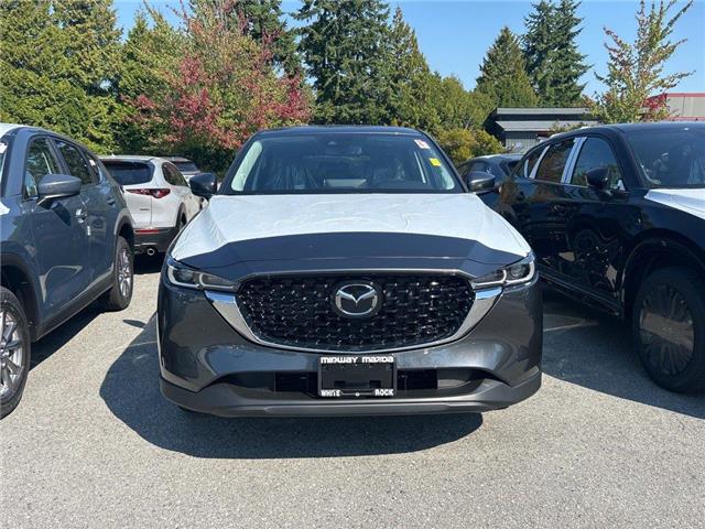 2025 Mazda CX-5  (Stk: 727577) in Surrey - Image 2 of 5