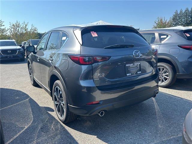 2025 Mazda CX-5  (Stk: 727577) in Surrey - Image 5 of 5