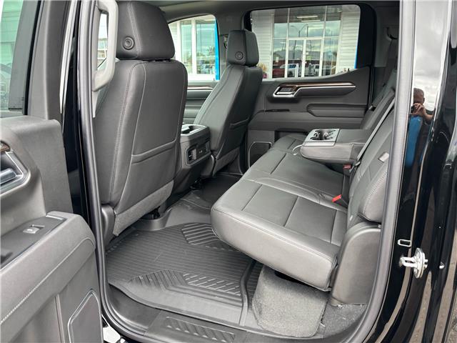 2026 Chevrolet Silverado 1500 RST (Stk: 35858) in Renfrew - Image 31 of 40