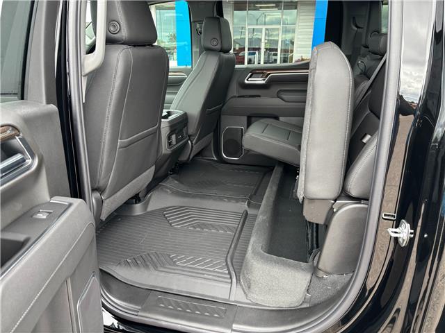 2026 Chevrolet Silverado 1500 RST (Stk: 35858) in Renfrew - Image 33 of 40